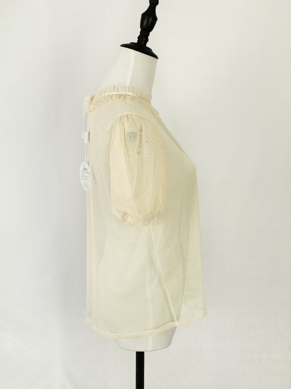 Short sleeved dotted yarn stand up collar with bubble sleeves for inner wear Short sleeved dotted yarn stand up collar with bubble sleeves for inner wear