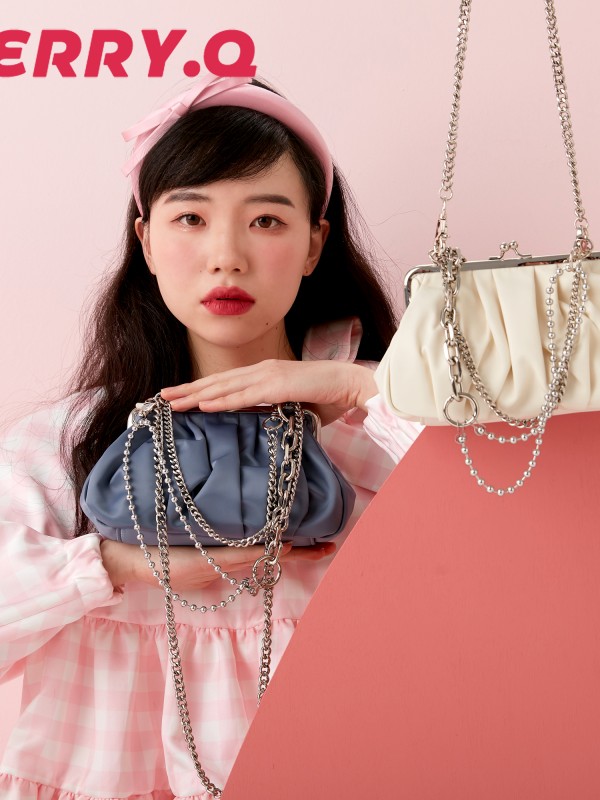 Berry.Q - Punk Chain Lolita Bag