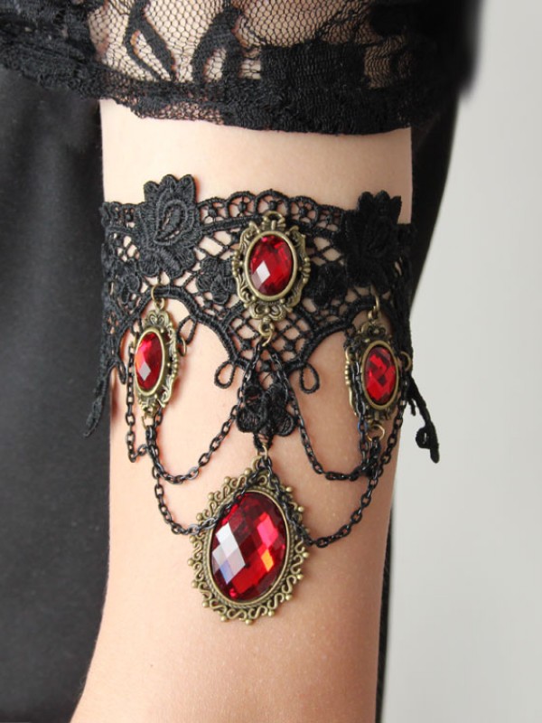 Black Race Red Diamond Armband Black Race Red Diamond Armband