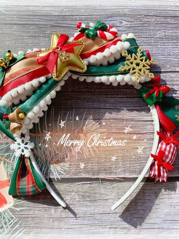 Christmas Themed Bow KC Christmas Themed Bow KC