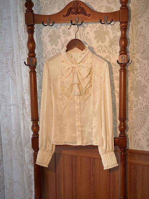 Detective Academy blouse Detective Academy blouse