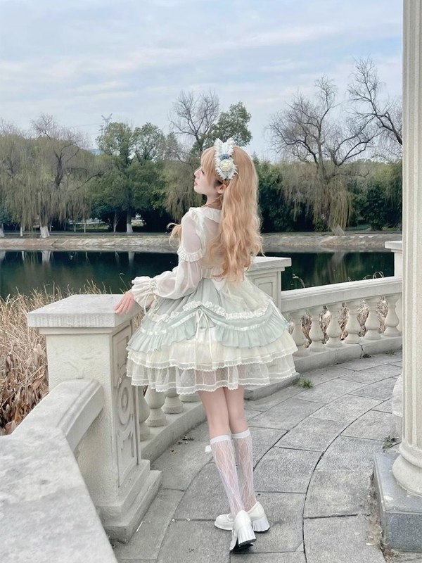 【Floating Dance Music】~Lolita Jumperskirt~Lace Sweet and elegant embroidery Sling skirt
