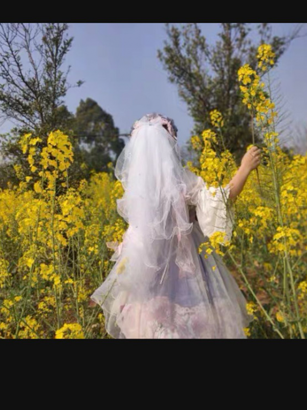 4 Layers Veil with Hair Comb 4 Layers Veil with Hair Comb