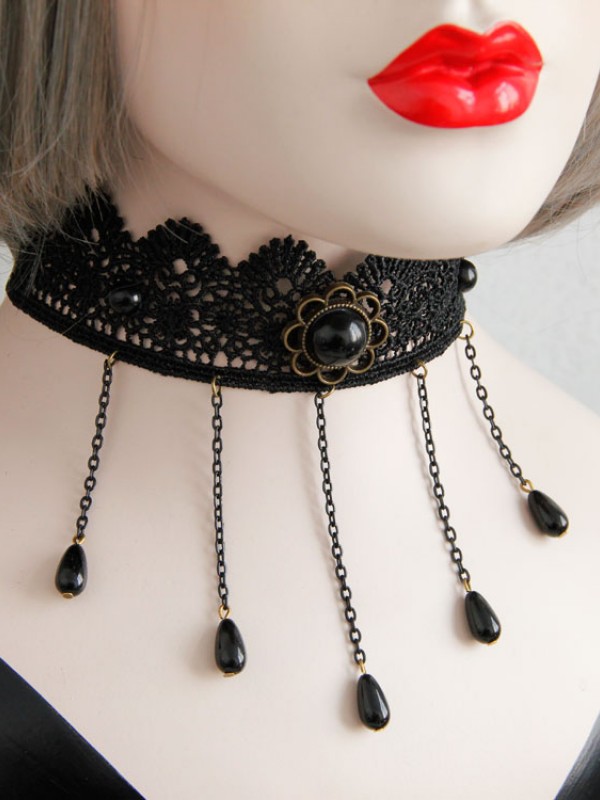 Fringe Choker