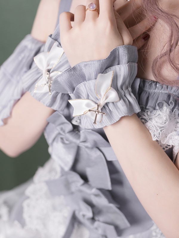 Glistening Froth Elegant Bride Wrist Cuffs