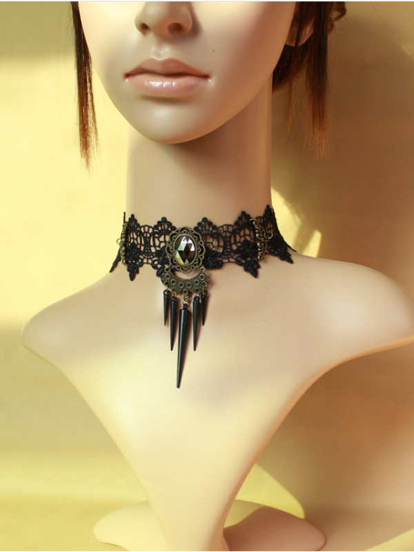 Gothic Black Lace Vintage Choker