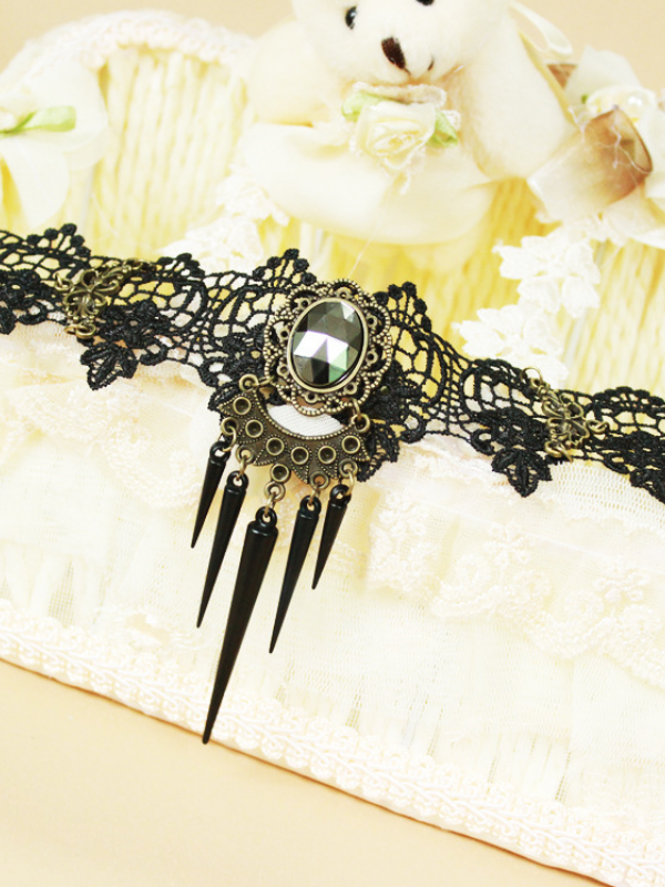 Gothic Black Lace Vintage Choker