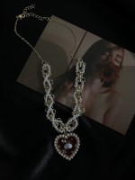 Gothic Heart-shaped Pendant Pearl Necklace