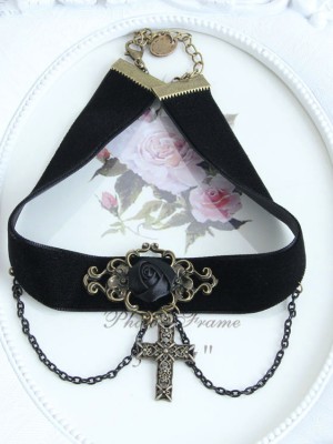 Gothic Punk Cross Choker