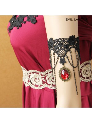 Gothic Race Red Diamond Armband