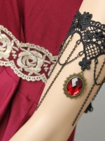 Gothic Race Red Diamond Armband