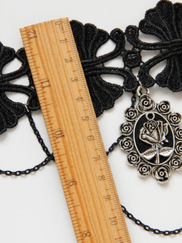 Gothic Rose Pendant Choker Gothic Rose Pendant Choker