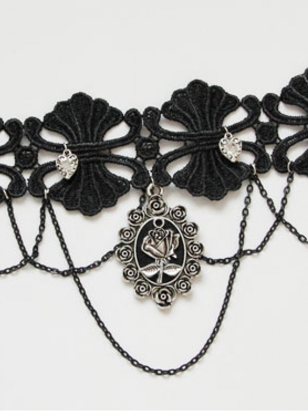 Gothic Rose Pendant Choker Gothic Rose Pendant Choker