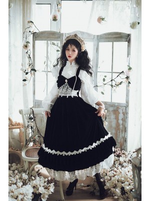 Lady Moranna Velvet Jumperskirt