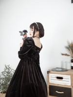 Lilith's Kiss Classic Long Sleeve One-piece Lilith's Kiss Classic Long Sleeve One-piece