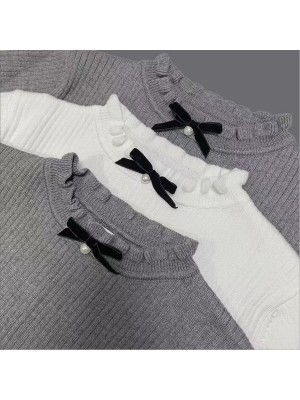 Long sleeved knitted lace collar lining