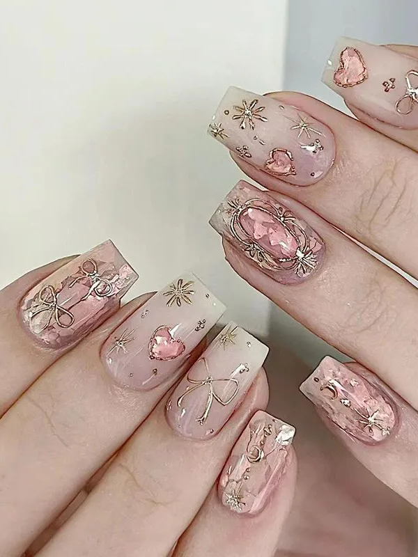 Pink Sweet Baroque Wearable Nail Art Pink Sweet Baroque Wearable Nail Art