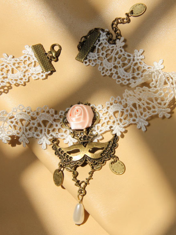 Mask Queen Lace Choker Mask Queen Lace Choker