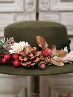Miss Point - Letter of Autumn Mini Top Hat Miss Point - Letter of Autumn Mini Top Hat