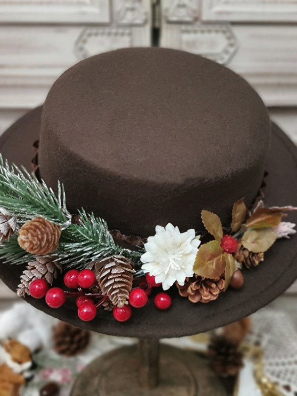 Miss Point - Letter of Autumn Mini Top Hat Miss Point - Letter of Autumn Mini Top Hat