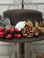 Miss Point - Letter of Autumn Mini Top Hat