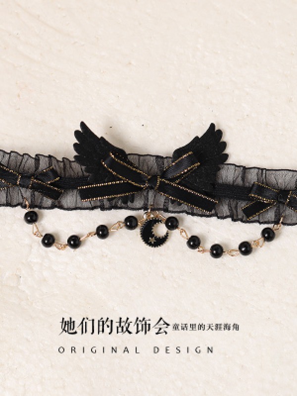 Gothic Punk Moon and Wings Choker Gothic Punk Moon and Wings Choker