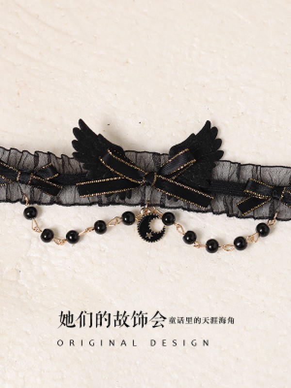 Gothic Punk Moon and Wings Choker