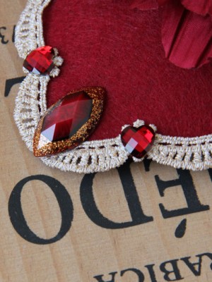 Red Diamond Flower Mini Top Hat