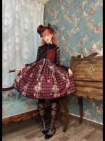 Red Queen Gothic Jumperskirt Red Queen Gothic Jumperskirt