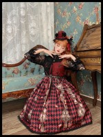 Red Queen Gothic Jumperskirt Red Queen Gothic Jumperskirt