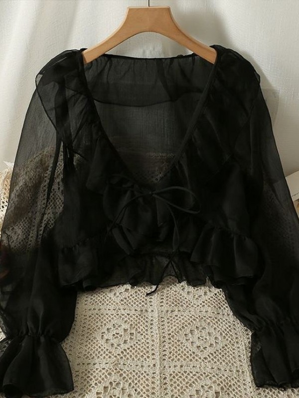 Ruffle edge long sleeved V-neck outerwear Ruffle edge long sleeved V-neck outerwear