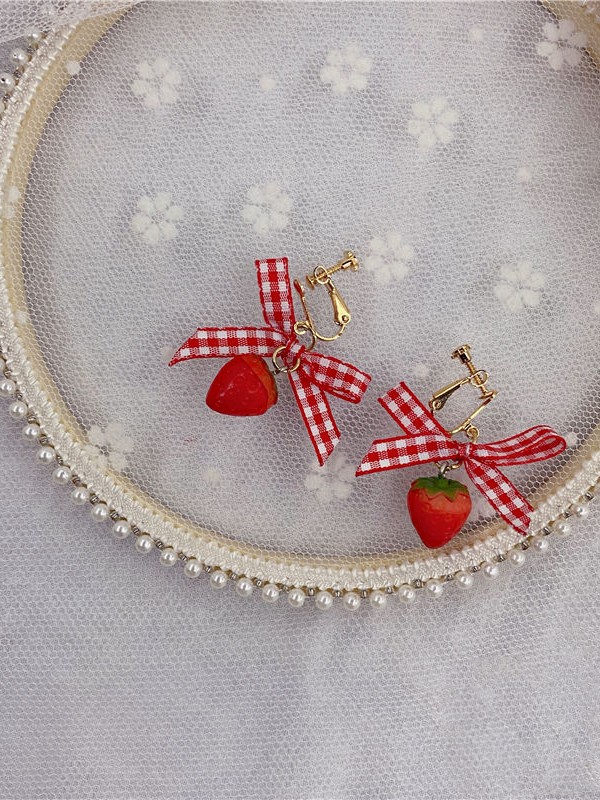 Simulated Fruit 3D Strawberry Earrings