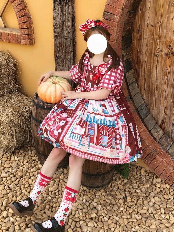 Strawberry Rabbit House sweet and cute short sleeved dress Strawberry Rabbit House sweet and cute short sleeved dress