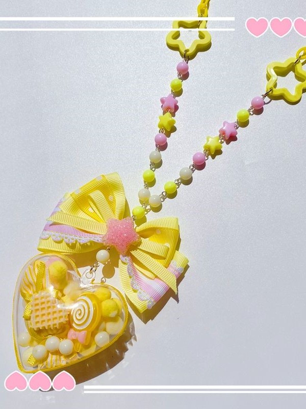 Translucent Heart-Shape Pendant Necklace Translucent Heart-Shape Pendant Necklace