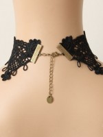 Vampire Retro Ruby Pendant Choker