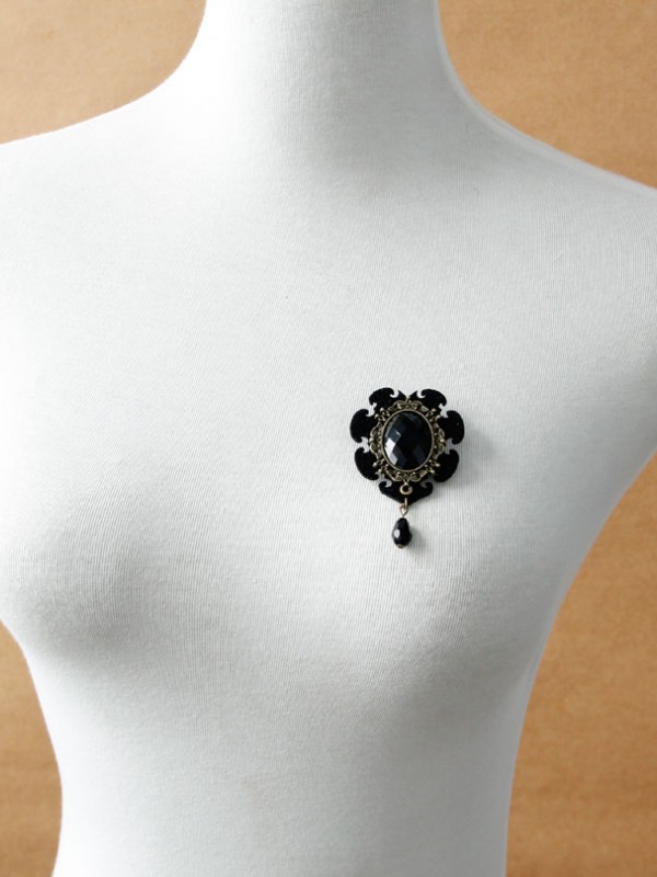 Vintage Black Manmade Diamond Brooch