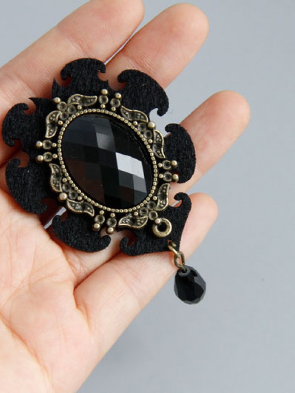 Vintage Black Manmade Diamond Brooch