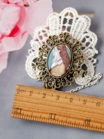 Vintage Lace Brooch