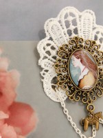 Vintage Lace Brooch Vintage Lace Brooch