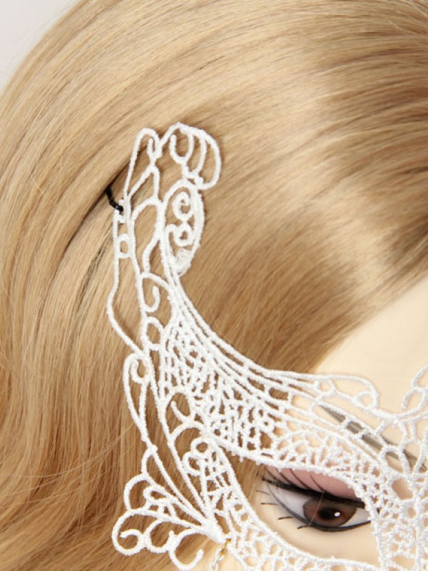 White Race Crystal Mask White Race Crystal Mask