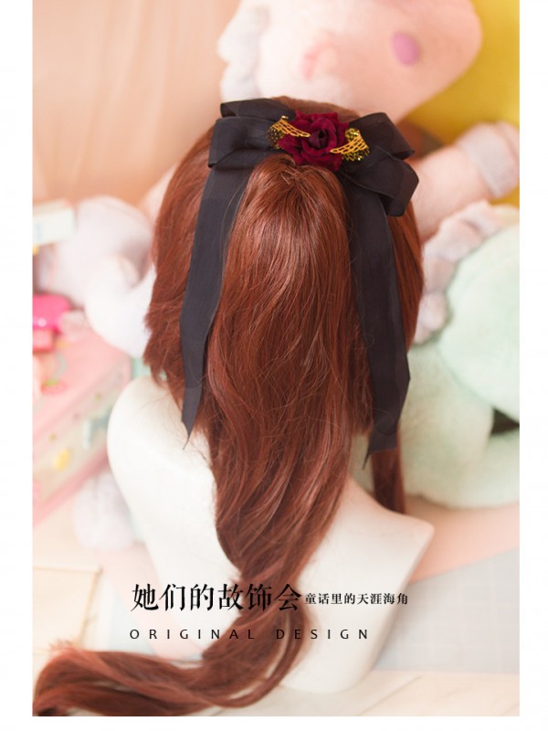 Wing Rose Gothic Clip Wing Rose Gothic Clip