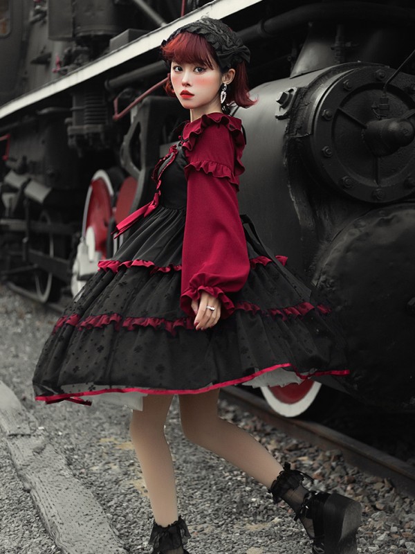 Zhijinyuan - Silence Portrait Jumperskirt Zhijinyuan - Silence Portrait Jumperskirt