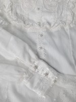Classic Lolita lantern sleeves and embroidered neck blouse Classic Lolita lantern sleeves and embroidered neck blouse