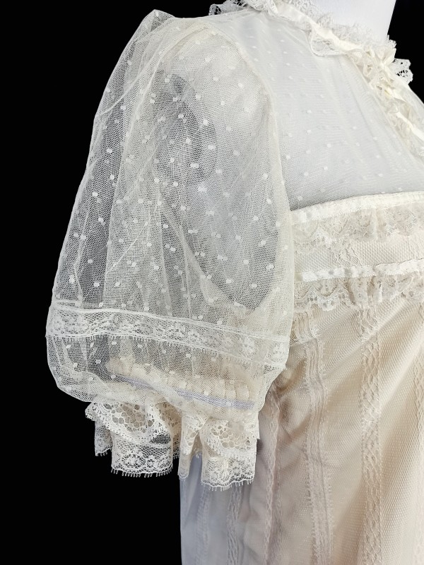 Sweet Lolita Lace shirt base blouse Sweet Lolita Lace shirt base blouse