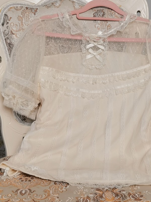 Sweet Lolita Lace shirt base blouse Sweet Lolita Lace shirt base blouse
