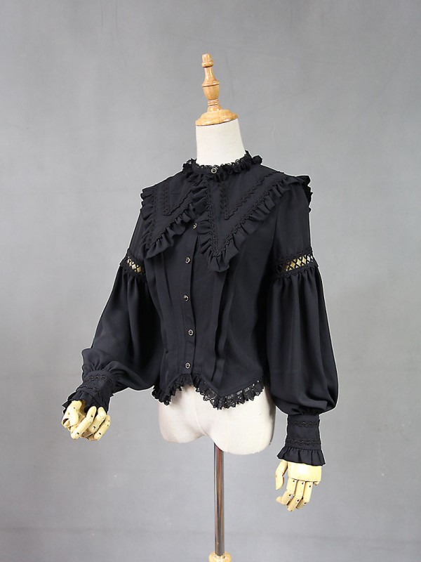 +Mercédes+ Retro Court Lace Peaked Collar Blouse 002 +Mercédes+ Retro Court Lace Peaked Collar Blouse 002