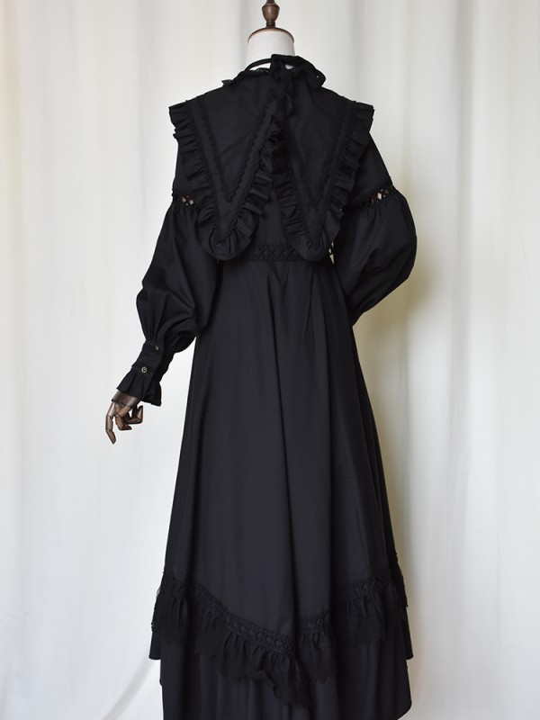+Mercédes+ Retro Gothic Peaked Collar One-piece 053 +Mercédes+ Retro Gothic Peaked Collar One-piece 053