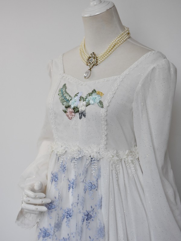 +Fantine+ Retro Embroidered Flower Long Sleeve One-piece 066 +Fantine+ Retro Embroidered Flower Long Sleeve One-piece 066