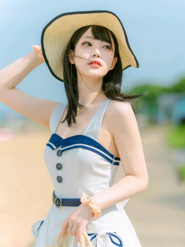 Pre-order Let's go to the beach Pre-order Let's go to the beach